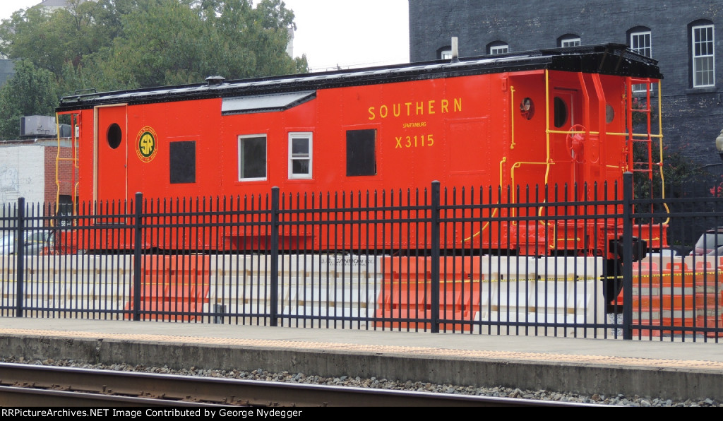 SOU 3115 / Caboose at the Hub City RR-Museum